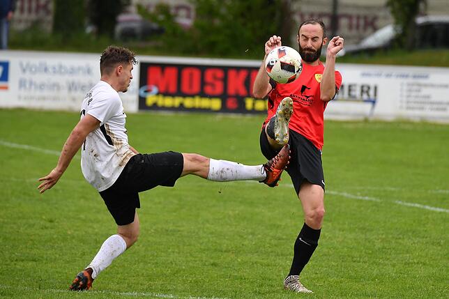 Bild 21: FSV Rheinfelden feiert Pflichtsieg gegen Schlusslicht FC Emmendingen – und wir haben die Bilder