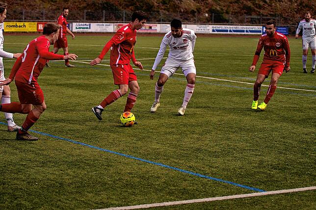 Bild 16: FC Schönau besiegt den FC Wallbach mit 2:1 &ndash; und wir haben Bilder!