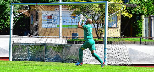 Bild 12: FC Wittlingen siegt 2:0 bei der SG FC Wehr/Brennet &ndash; und wir haben Bilder!