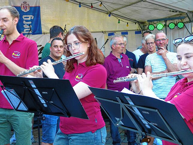 Bild 10: Lindenfest wieder einmal ein voller Erfolg
