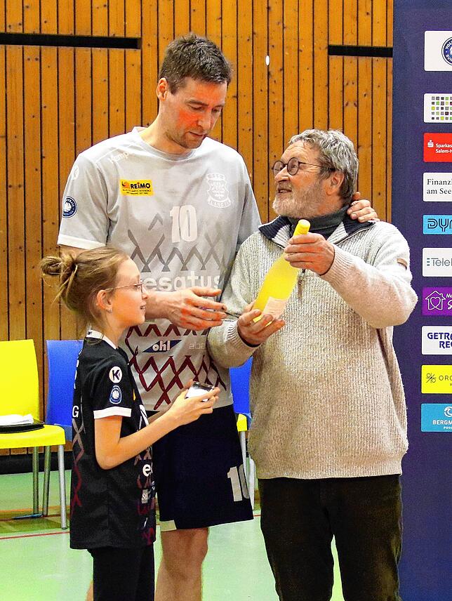 Bild 46: Jahresabschluss bei den Volleyballern des TSV Mimmenhausen. Wir haben die besten Bilder!