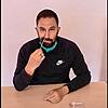 Lehrer Mortiz Becker von der Realschule Wehr erklärt in einem Video wie der Test durchgeführt wird.
