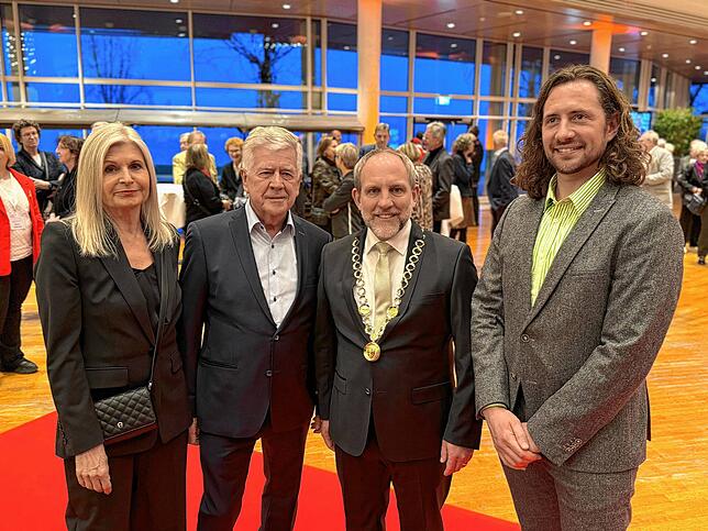 Bild 31: Begeisterung beim Jahresempfang Friedrichshafen