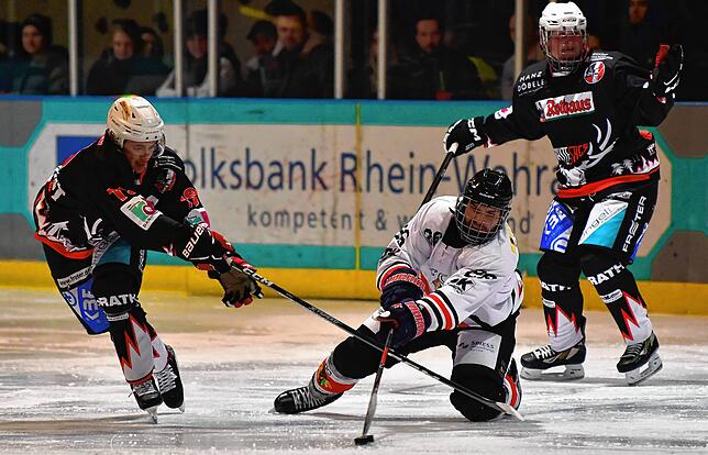 Bild 25: EHC Herrischried unterliegt Meister HC Fischbach Göslikon mit 0:10 – und wir haben Bilder