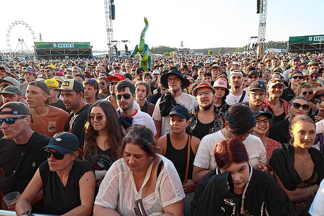 Bild 19: Jan Böhmermann & Das RTO Ehrenfeld auf dem Southside 2025: Die besten Bilder