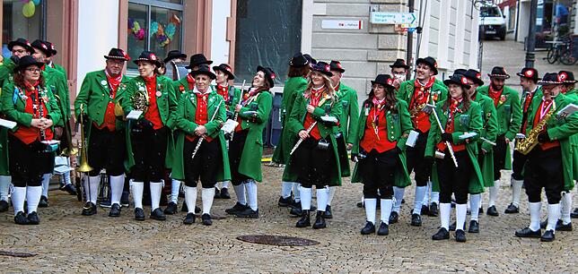 Ohne Stadtmusik geht es an der Fasnet gar nicht und neben dem Narrenmarsch gab es sogar die 9. Sinfonie von Beethoven.