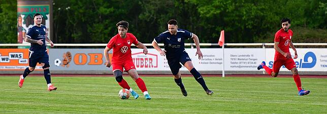 Bild 6: FC Tiengen 08 zieht durch ein 4:2 gegen den VfB Waldshut ins Pokalfinale ein