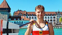 Auf Kurs Goldmedaille, das Ruder mit Konstanzer Wappen in der Hand: Der Konstanzer Paul Maissenhälter möchte bei der U23-WM im ...