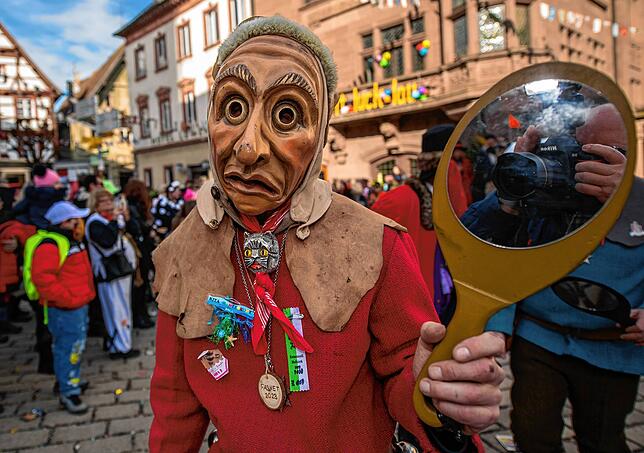 Bild 3: Bilder vom Schmotzigen Dunschdig in Meßkirch (Teil 3/3)