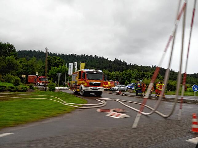 Die Feuerwehr Bad Säckingen ist heute bei über 20 Einsätzen unterwegs gewesen – hauptsächlich waren es Überflutungen wegen des ...