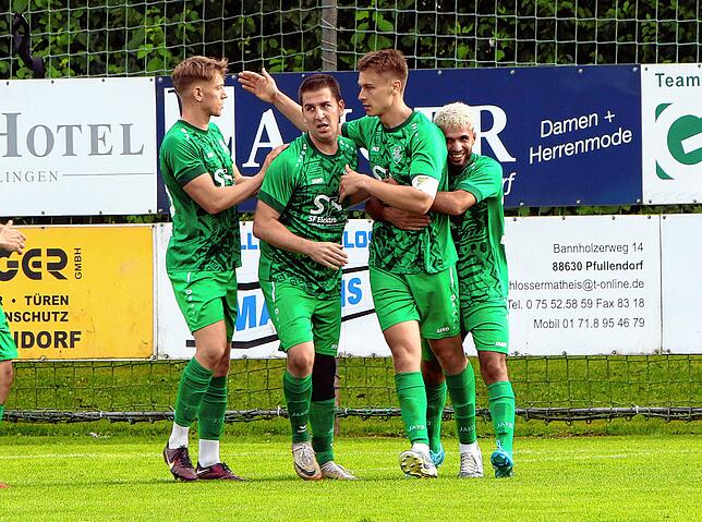Bild 28: TSV Aach-Linz besiegt im Spitzenspiel den FC Öhningen-Gaienhofen mit 2:1. Die besten Bilder!