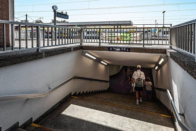 Die Durchführung zum Seeufer unter dem Radolfzeller Bahnhof und die Zugänge zu den Bahngleisen werden ab dem Jahr 2027 von der Bahn saniert.