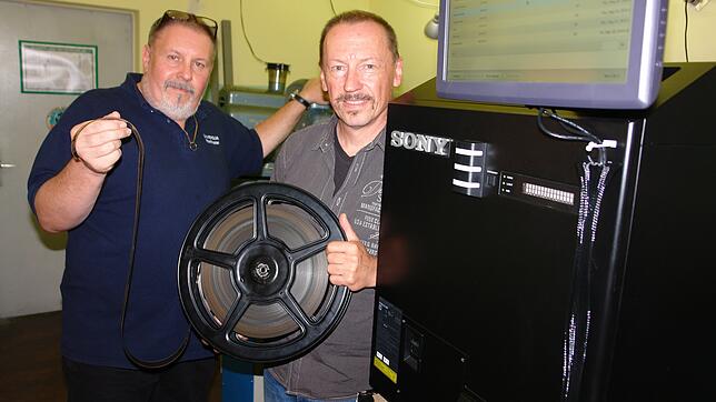 Modernste Technik im Nostalgiekino soll sicherstellen, dass neben alten Filmklassikern auch neuere Filme gezeigt werden können, die ...