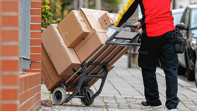 Im Zollernalbkreis verbreitet sich eine neue Betrugsmasche mit vermeintlichen Paketzustellungen.