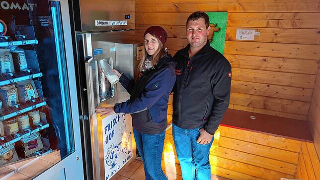 Bild 17: 24 Stunden geöffnet: Hofautomaten im Schwarzwald