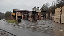 Das Sägewerk in Bühl befindet sich seit 1929 im Besitz der Familie Rothmund. Das Unternehmen liegt östlich von Riedern am Sand, ...