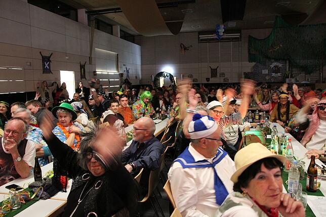 Bild 11: Bilder vom Bunten Abend der Narren Eggingen in der Gemeindehalle