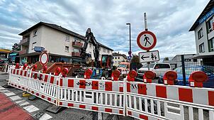 Die Lahrer Straße war schon 2024 zwei Mal wochenlang gesperrt – hier im Oktober. Für die Autofahrer bedeutete dies Umwege. Jetzt stehen ...