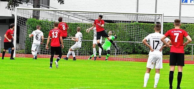 Bild 9: FC Hochrhein gewinnt 1:0 bei der SG FC Wehr/Brennet &ndash; und wir haben die Bilder!