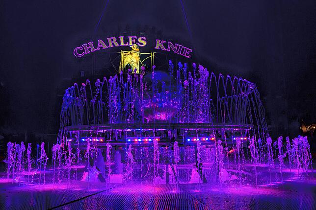 Bild 6: Zirkus ohne wilde Tiere: Überzeugt das Spektakel mit Licht- und Wasser-Shows?