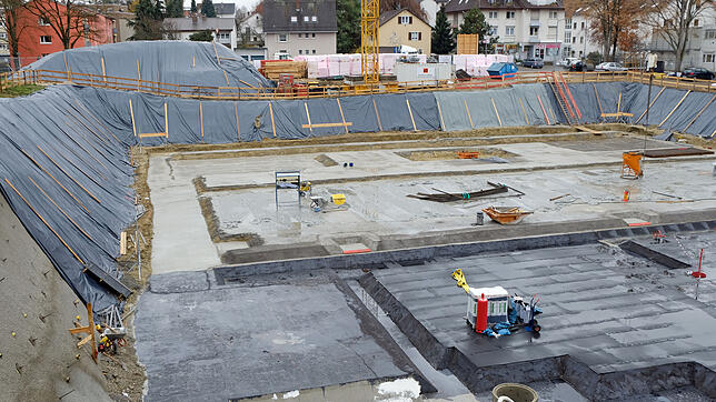 Nach 50 Prozent der Auftragsvergaben liegt die neue Sporthalle rund 1,9 Millionen Euro über dem Plan. Am 20. September 2020 soll sie ...