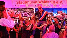Bild : Die schönsten Bilder vom Wunschkonzert der Stadtmusik Waldshut am Chilbi-Montag