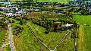 In diesem Bereich südlich des Villinger Stadtrandes soll ein große Solarpark in Agri-PV-Bauweise entstehen. Die Flächen liegen auf ...