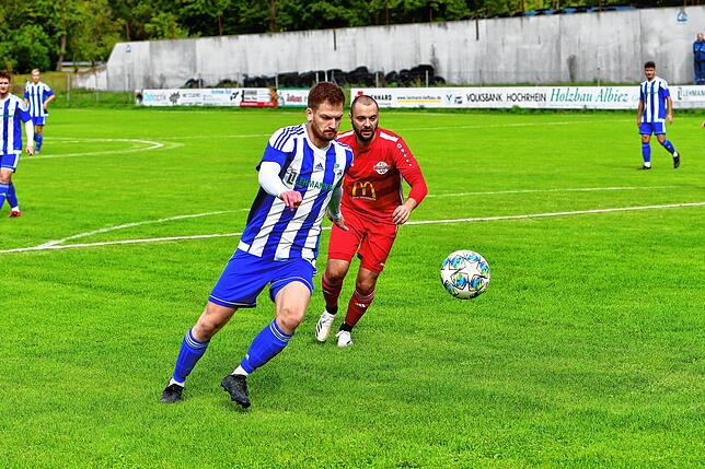 Bild 9: SG Mettingen-Krenkingen holt sich mit dem 3:1 gegen den FC Wallbach die Tabellenführung zurück &ndash; und wir haben Bilder!