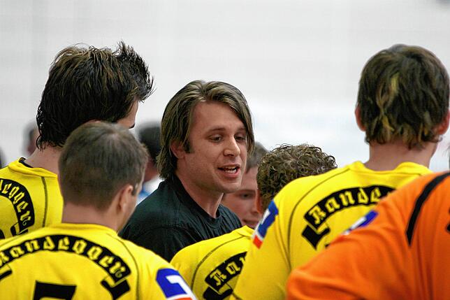 Daniel Eblen in seiner frühen Trainerzeit bei einem Timeout.
