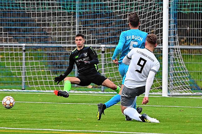 Bild 3: SV Buch holt sich noch ein 3:3 beim TuS Efringen-Kirchen &ndash; und wir haben Bilder!
