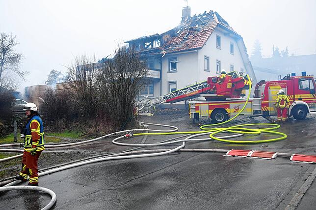 Bild 2: Brand im Sägewerk - News, Bilder, Video
