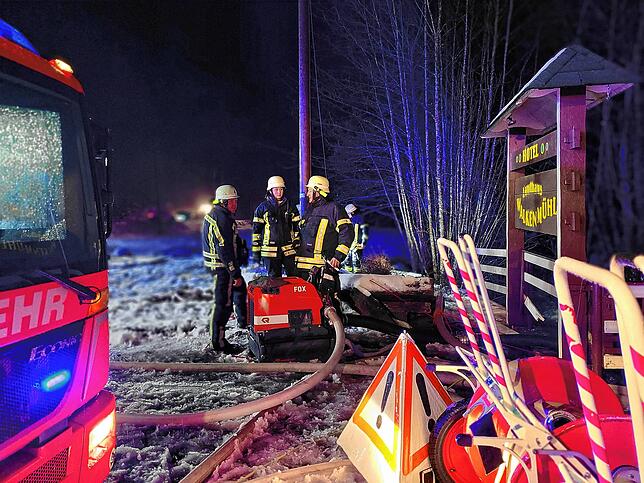 Bild 46: Brand im Hotel Walkenmühle in Bonndorf - die Bilder
