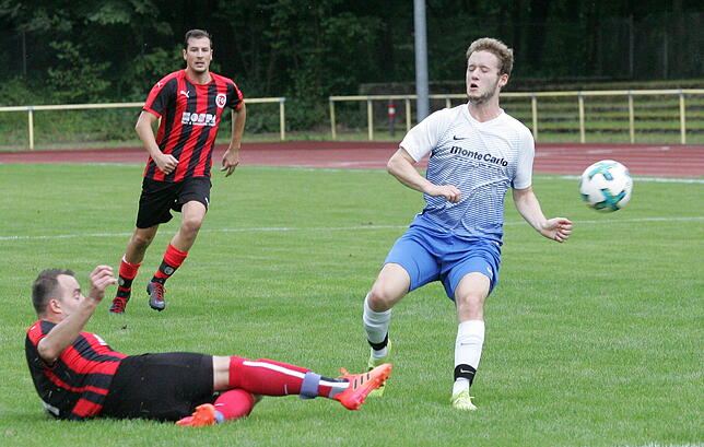 Bild 20: Spvgg. Brennet-Öflingen startet mit 3:1 beim FC Bad Säckingen in die Saison &ndash; wir haben die Bilder!