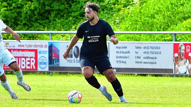 Eiserne Nerven: Stürmer Toni Santoro (22) ist bei der SG FC Wehr/Brennet der Mann für die speziellen Tore.