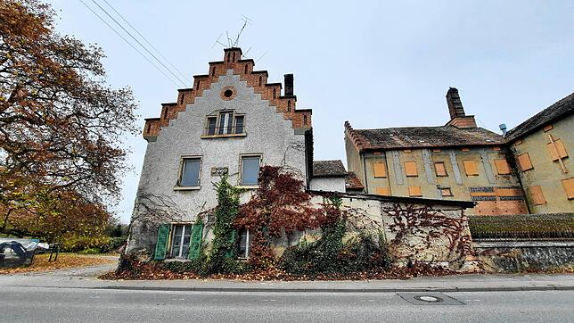 Die alte Schlossbrauerei in Espasingen, aufgenommen im November 2021.