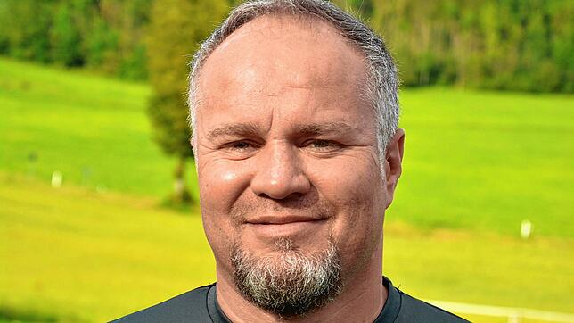 Zeljko Cosic, Trainer der Sportfreunde Schönenbach.