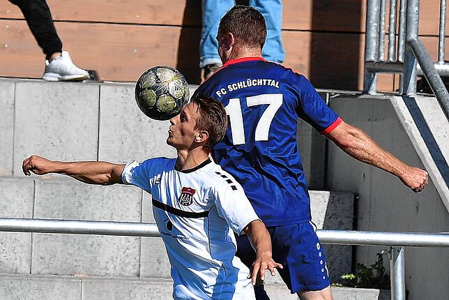 Bild 19: FV Lörrach-Brombach II besiegt Aufsteiger FC Schlüchttal glatt mit 4:0 &ndash; und wir haben die Bilder!