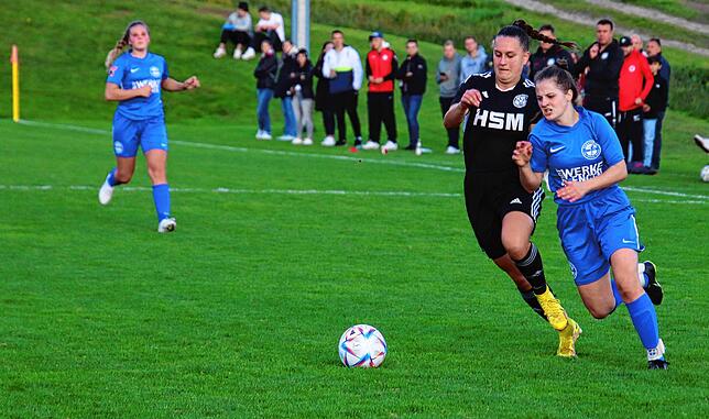 Bild 11: Bilder der Pokal-Partie zwischen dem SV Deggenhausertal und dem Hegauer FV
