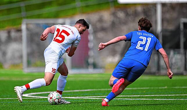 Bild 13: TuS Stetten setzt sich mit 4:2 gegen SV Jestetten durch – und wir haben Fotos!
