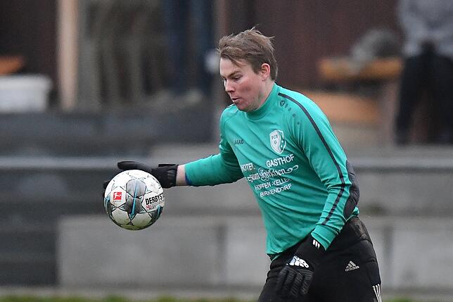 Bild 2: FC Wittlingen besiegt Aufsteiger FC Schlüchttal mit 6:2 &ndash; und wir haben Bilder!