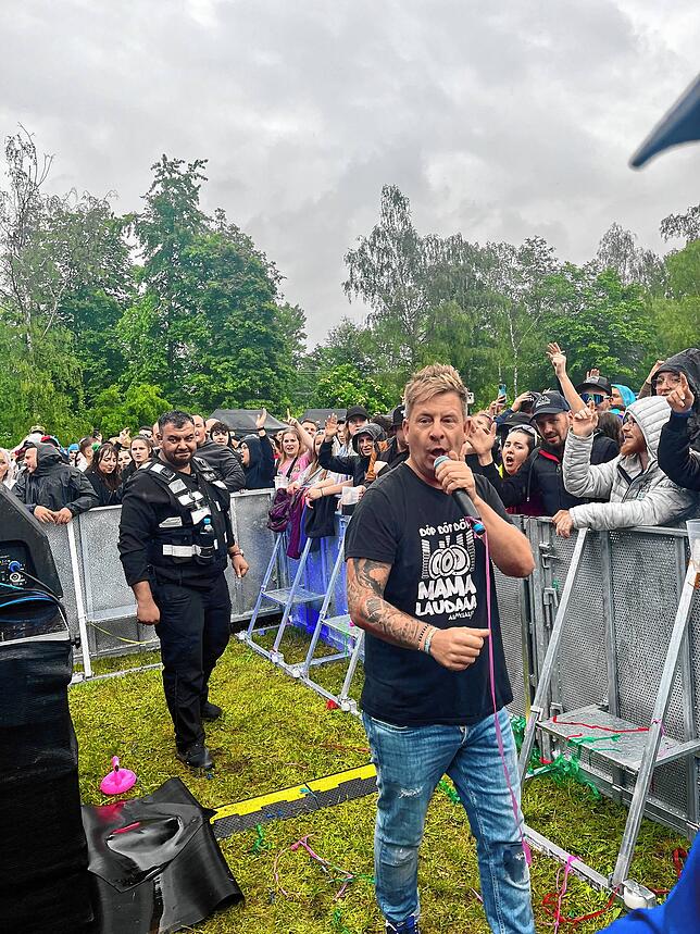 Bild 25: Mallorca Sommer Festival in Donaueschingen trotzt dem Regen – Hier gibt‘s die Bilder!