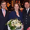Lob und Dank für Daniel Kneule (rechts): Bürgermeister Georg Riedmann (links) verabschiedete den ehemaligen Kommandanten der Feuerwehr ...