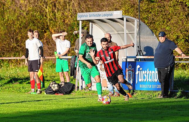 Bild 17: Unsere Bildergalerie von Bezirksligaspiel zwischen dem FC Bodman-Ludwigshafen und dem TSV Aach-Linz