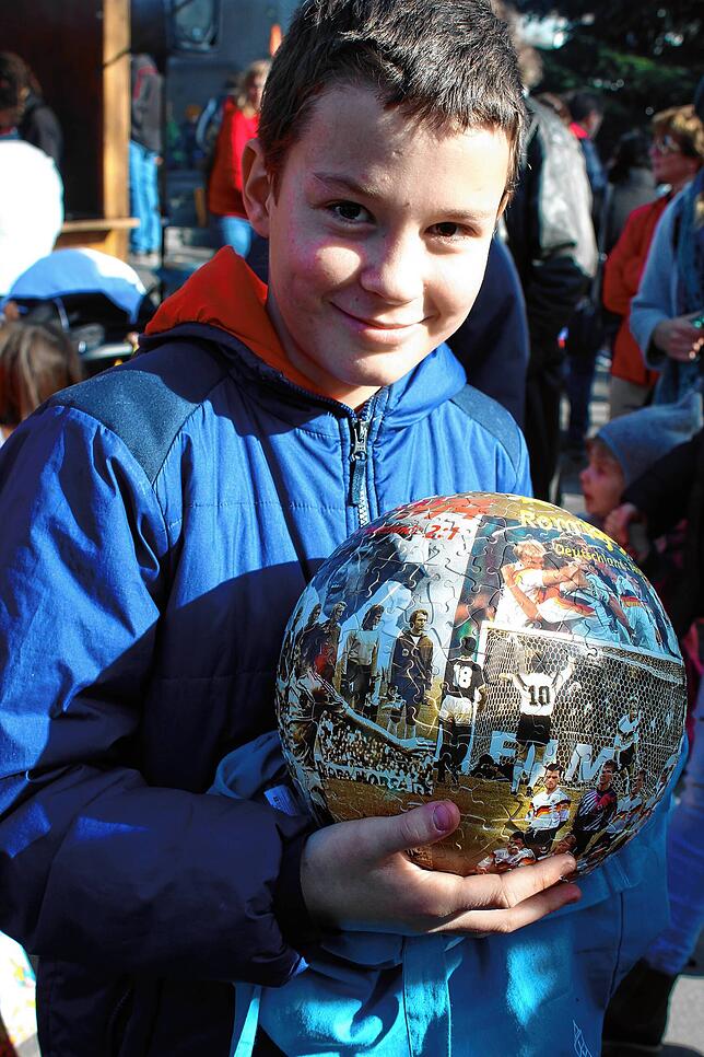 Bild 12: Bilder vom Krämermarkt in Neufrach am Rosenmontag