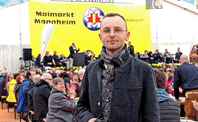 Als Festwirt hat er in ganz Baden-Württemberg schon Erfahrungen gesammelt: Jetzt übernimmt Luca Locher auch den Festbetrieb der ...