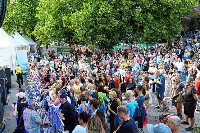 Bild 16: So ging das Hohentwiel-Festival zu Ende: Alle Bilder vom Abend mit Soul-Sängerin Joss Stone Teil 1