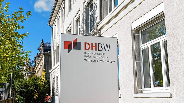 Der Standort Villingen-Schwenningen der Dualen Hochschule Baden-Württemberg ist jetzt größtenteils vom Netz getrennt. Ob es sich auch ...