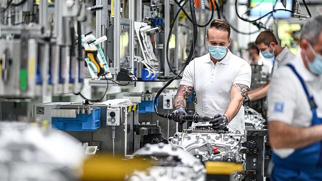 ZF Friedrichshafen hat seinen Rekrutierungsprozess während der Corona-Krise stark reduziert. Neue Mitarbeiter würden nur ...