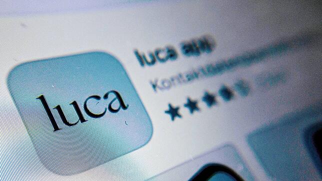 Das Symbol der Luca-App ist auf einem Smartphone zu sehen. Die App dient der Datenbereitstellung für eine mögliche ...