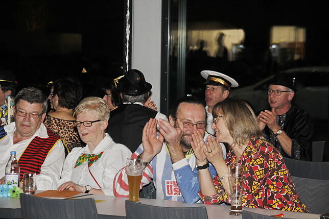 Bild 15: Bilder vom Dorfabend der Narrenzunft Buronia